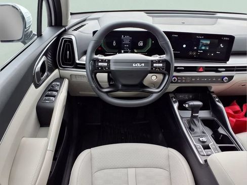 New 2026 Kia Sorento EX FWD image 11