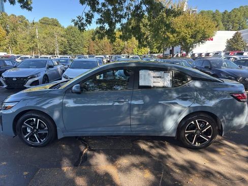 New 2025 Nissan Sentra SV image 4