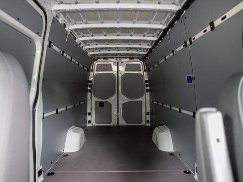New 2026 Mercedes-Benz Sprinter 2500 image 35