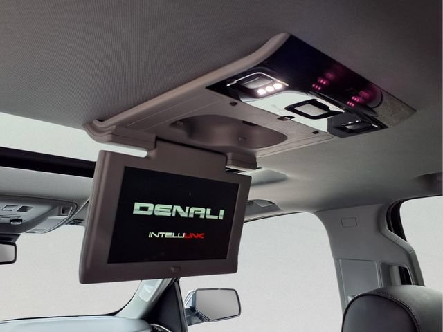 Used 2018 GMC Yukon Denali w/ Denali Ultimate Package AWD/4WD image 23