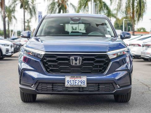 Used 2025 Honda CR-V EX image 4
