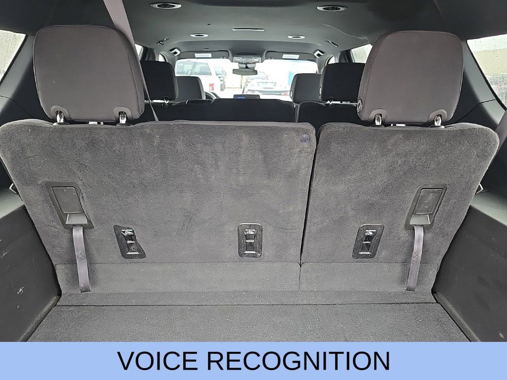 Used 2024 Chevrolet Suburban LS AWD/4WD image 7