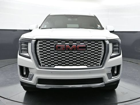 Used 2022 GMC Yukon SLT w/ SLT Premium Package RWD image 39