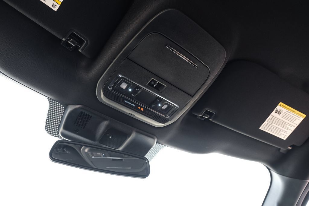 Used 2022 Ford F150 Lariat RWD image 32