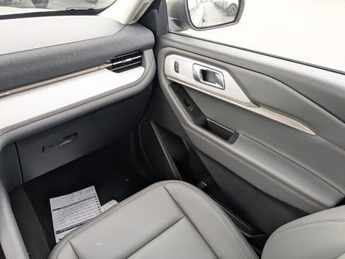 New 2026 Ford Explorer Active image 20