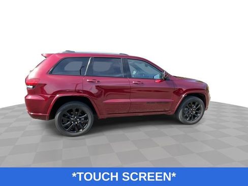 Used 2021 Jeep Grand Cherokee Altitude AWD/4WD image 10