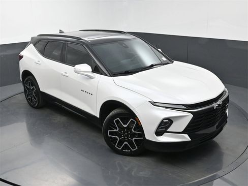 Used 2023 Chevrolet Blazer RS w/ Driver Confidence II Package image 35