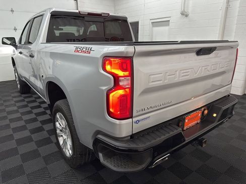 Used 2021 Chevrolet Silverado 1500 LT Trail Boss w/ Convenience Package II AWD/4WD image 7
