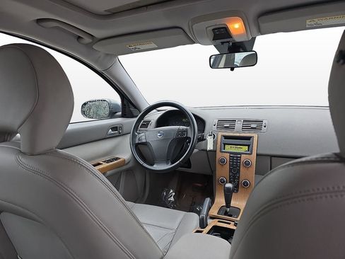 Used 2009 Volvo V50 2.4i image 20