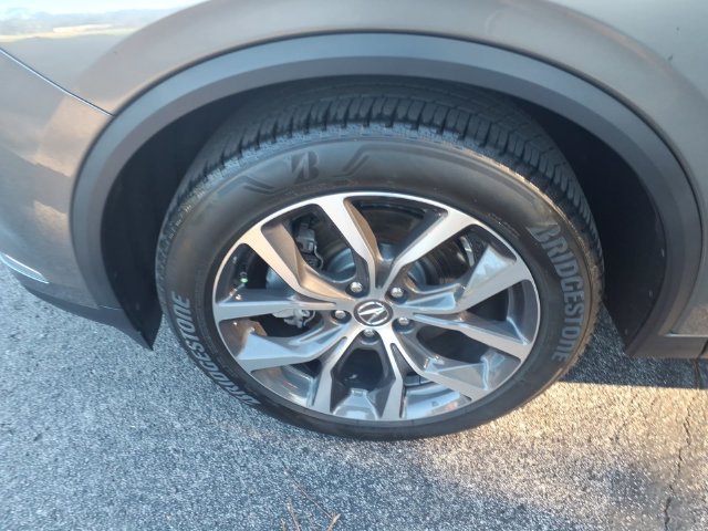 Used 2024 Acura MDX w/ Technology Package FWD image 4