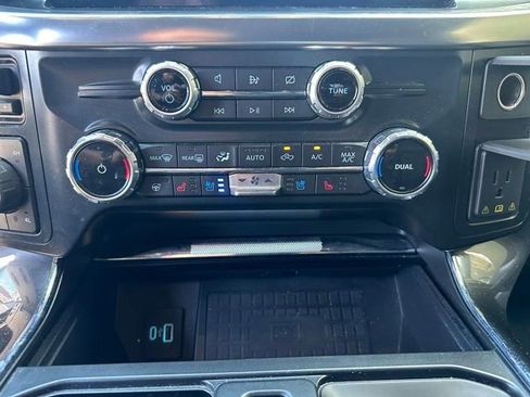 Certified 2022 Ford F150 Lariat w/ Equipment Group 502A High image 19