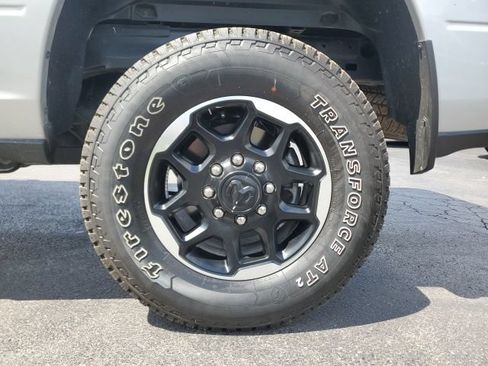 Used 2026 RAM 2500 Laramie AWD/4WD image 9