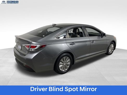 Used 2017 Hyundai Sonata SE FWD image 5