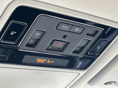 Used 2024 Toyota Grand Highlander AWD image 39