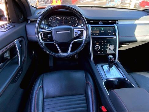 Used 2022 Land Rover Discovery Sport SE R-Dynamic image 6