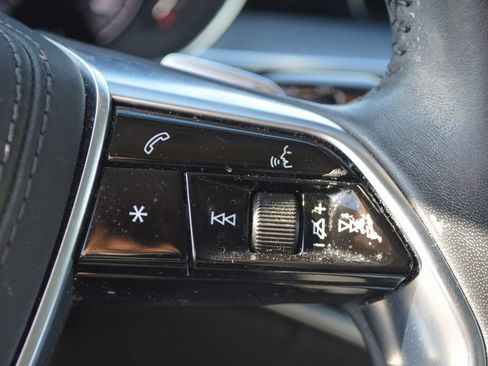 Used 2019 Audi A8 L 3.0T image 17