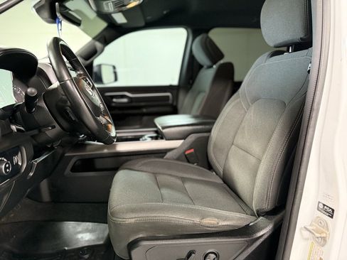 Used 2024 RAM 1500 Lone Star image 13