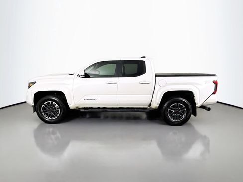 Certified 2024 Toyota Tacoma TRD Sport image 8