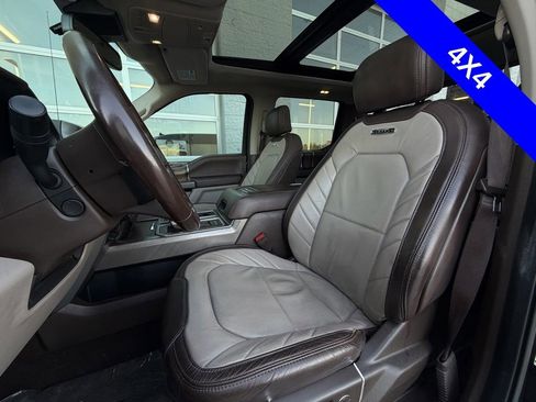 Used 2019 Ford F150 Limited w/ Trailer Tow Package image 4