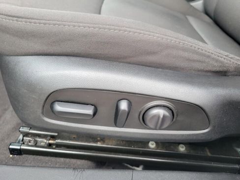 Used 2020 Chevrolet Malibu RS image 18