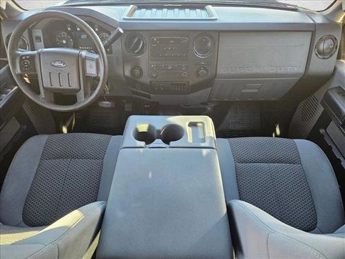 Used 2011 Ford F250 XL w/ PWR Equipment Group image 16