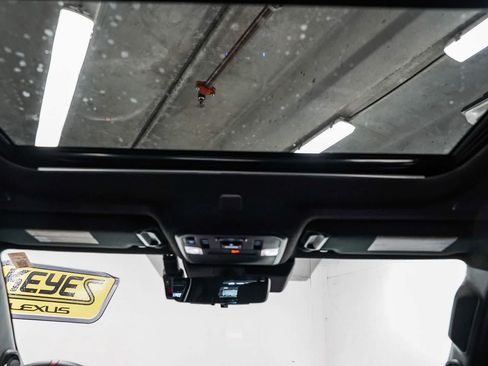 Used 2025 Toyota 4Runner TRD Pro AWD/4WD image 16