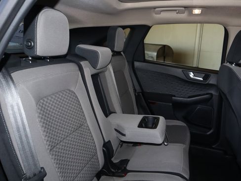 Used 2020 Ford Escape SE image 43