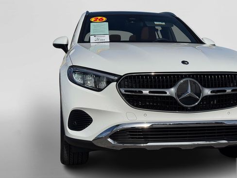 Certified 2026 Mercedes-Benz GLC 300 4MATIC image 8