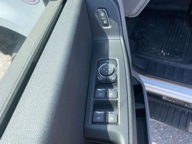 New 2026 Ford F350 XL AWD/4WD image 16