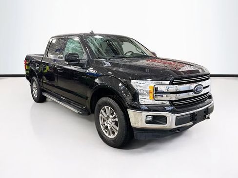 Used 2020 Ford F150 Lariat image 3