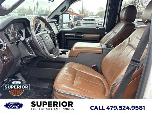 Used 2013 Ford F450 Platinum w/ Platinum Pkg image 19