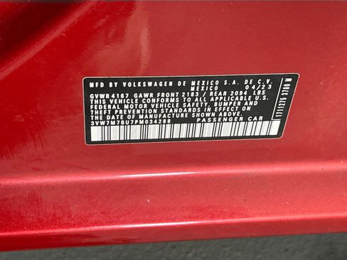 Used 2023 Volkswagen Jetta SE image 31