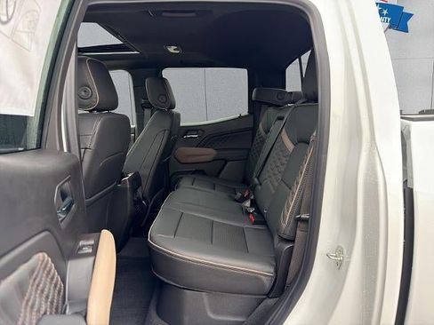 New 2026 GMC Canyon Denali image 21