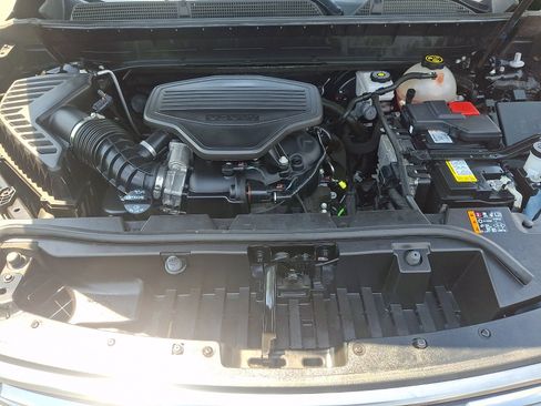 Used 2023 GMC Acadia AT4 AWD/4WD image 27