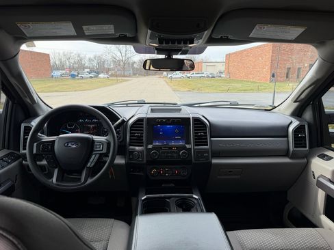 Used 2022 Ford F250 XLT w/ XLT Premium Package image 30