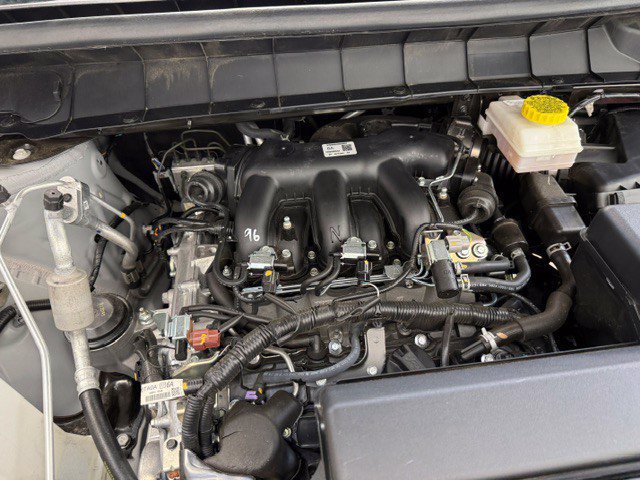 Certified 2025 Nissan Pathfinder Platinum AWD/4WD image 48