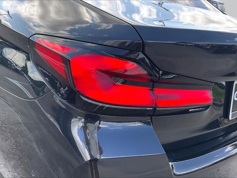 Used 2022 BMW 530i w/ M Sport Package RWD image 26