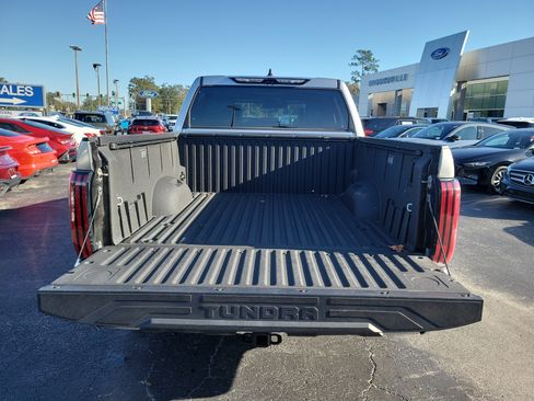Used 2024 Toyota Tundra Limited image 29