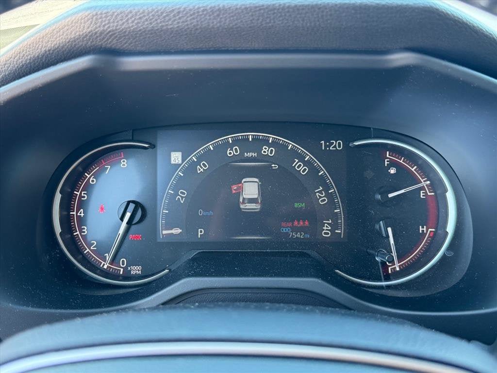 Used 2025 Toyota RAV4 XLE Premium w/ Weather Package AWD/4WD image 20