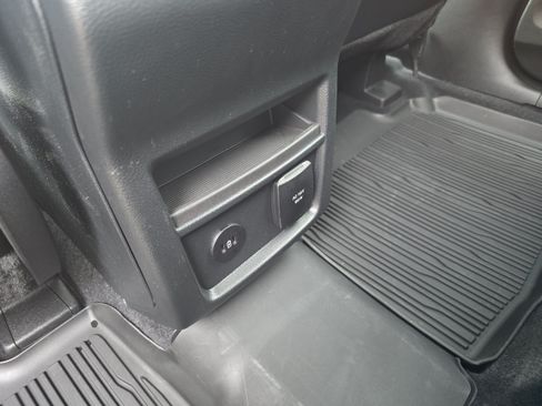 Used 2023 Ford Edge SEL w/ Convenience Package AWD/4WD image 19