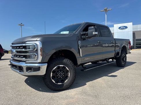 New 2026 Ford F250 Lariat w/ Tremor Off-Road Package AWD/4WD image 1