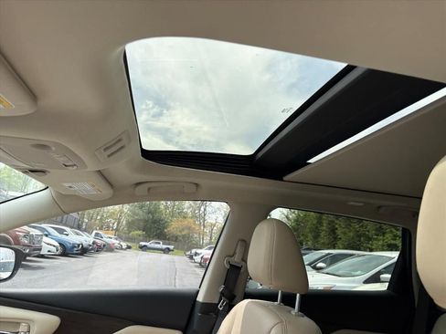 Certified 2021 Nissan Murano Platinum w/ Cargo Package image 11