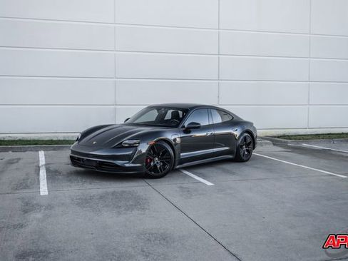 Used 2021 Porsche Taycan 4S w/ Premium Package image 36