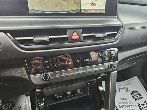 Used 2024 Kia Seltos EX AWD/4WD image 26