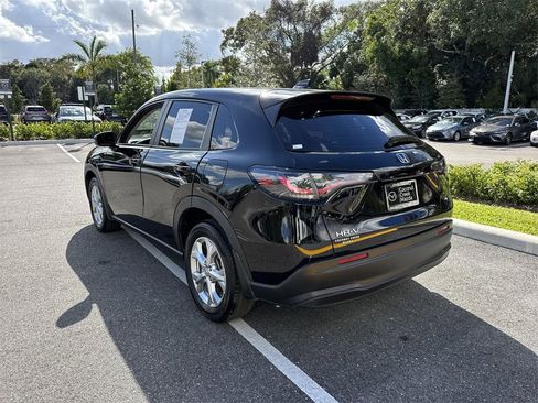 Used 2024 Honda HR-V LX image 14