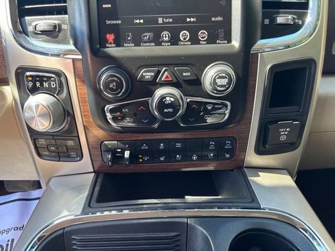 Used 2016 RAM 1500 Laramie w/ Convenience Group AWD/4WD image 21