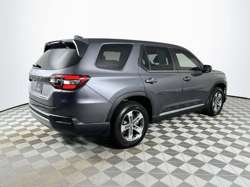 Used 2024 Honda Pilot EX-L image 7