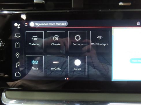 Used 2025 GMC Sierra 2500 Denali Ultimate w/ Max Trailering Package image 23