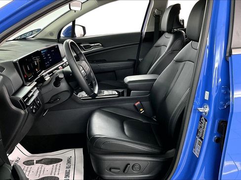 Used 2026 Kia Sportage EX w/ EX Panorama Roof Package image 21