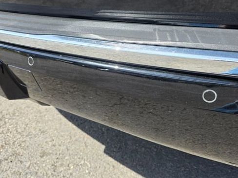 Used 2020 Chevrolet Tahoe Premier image 9